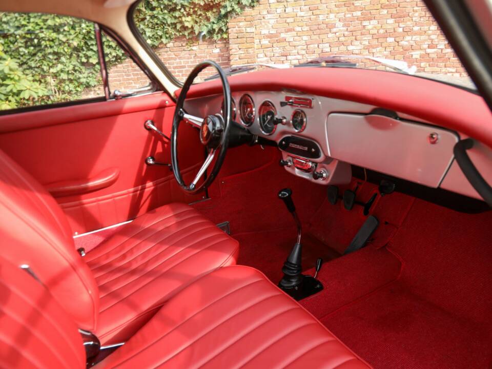 Image 28/50 de Porsche 356 C 1600 (1964)