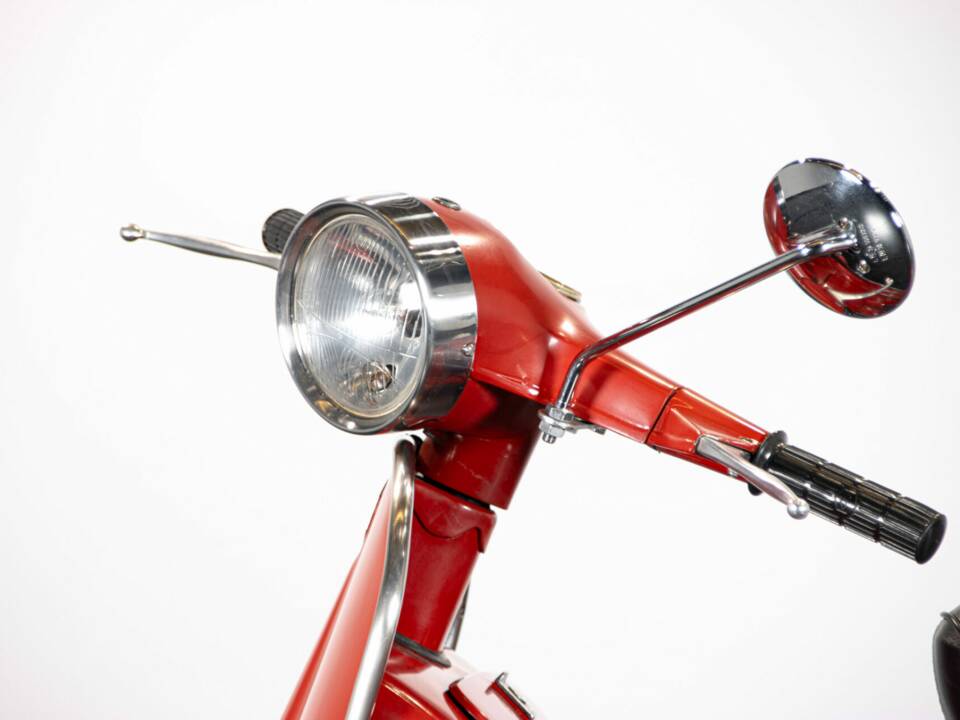 Image 27/50 of Piaggio Vespa 200 Rally (1976)