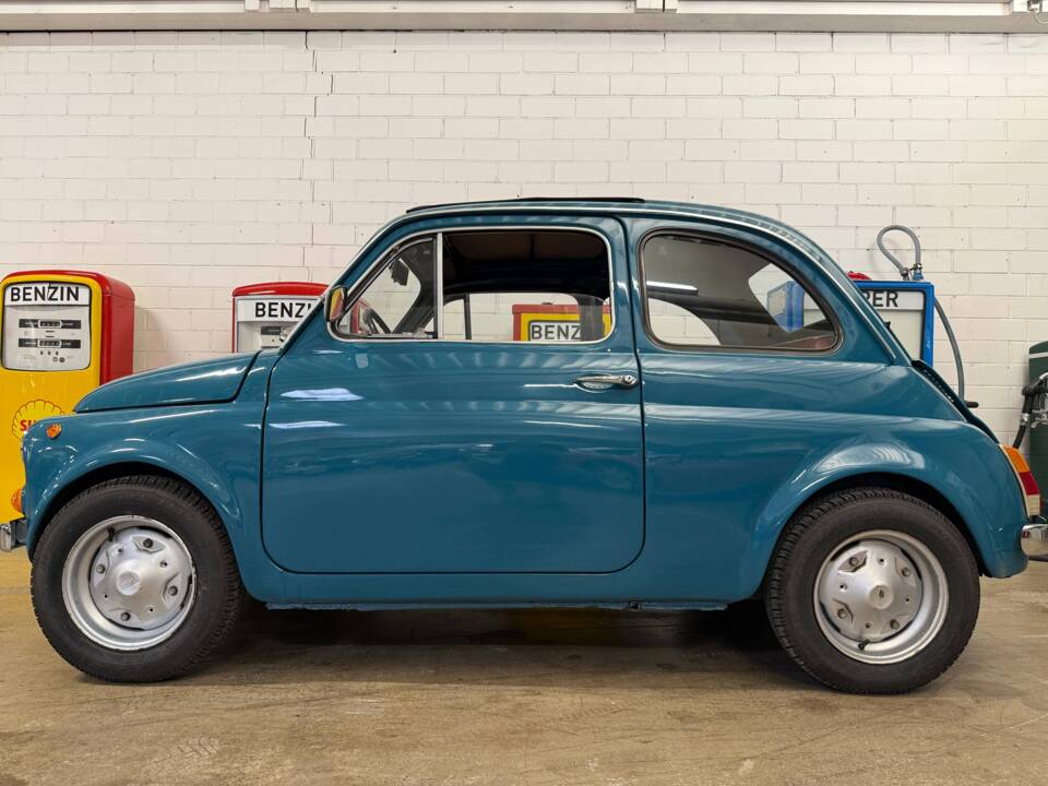 Image 4/17 of FIAT 500 L (1970)
