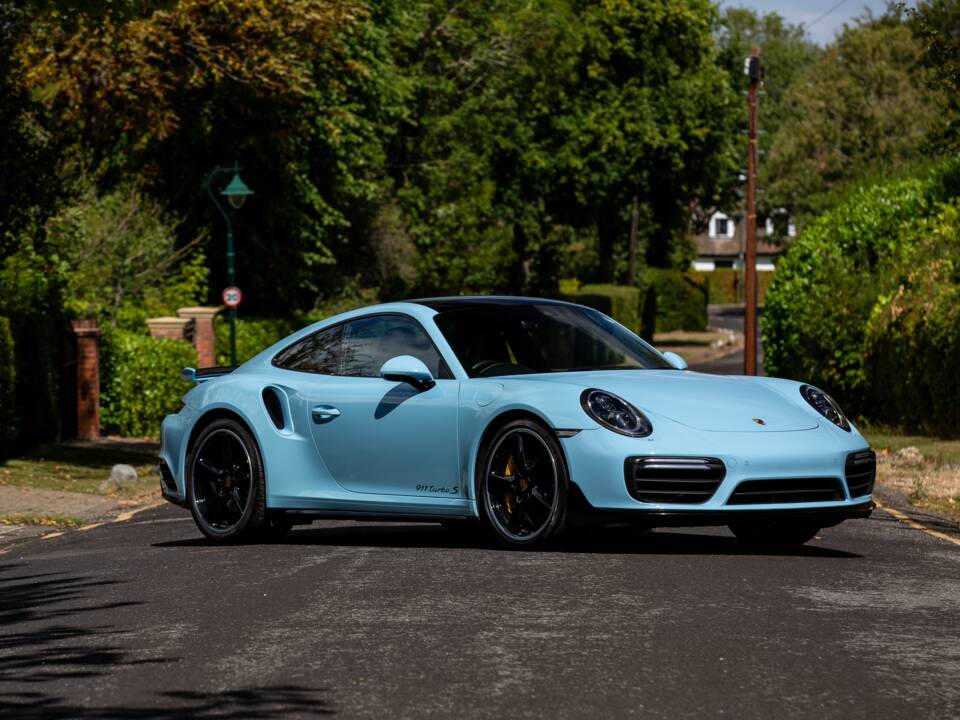 Image 42/48 of Porsche 911 Turbo S Exclusive (2017)