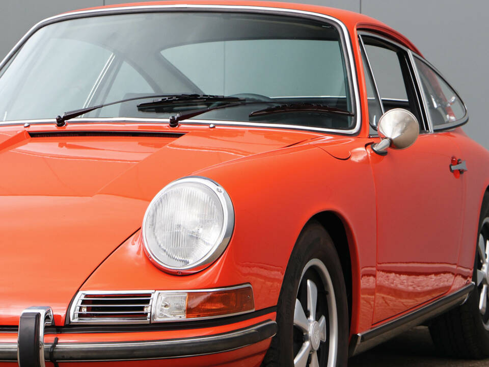 Afbeelding 17/54 van Porsche 911 2.0 S (1968)