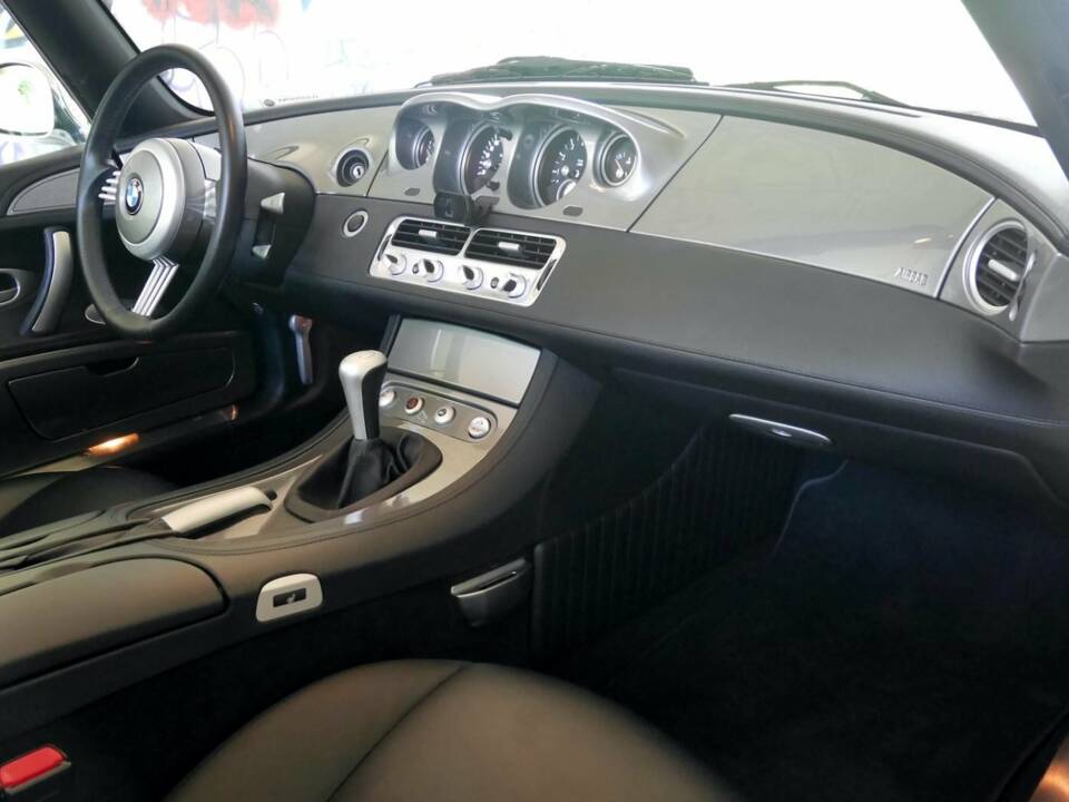 Afbeelding 26/26 van BMW Z8 (2001)
