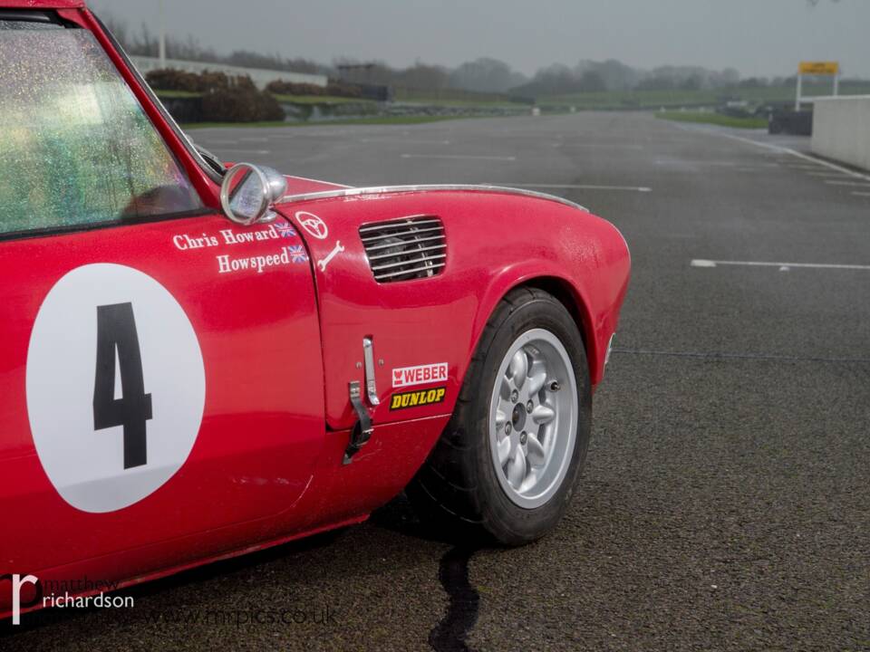 Image 27/50 of Triumph Spitfire 4 (1962)
