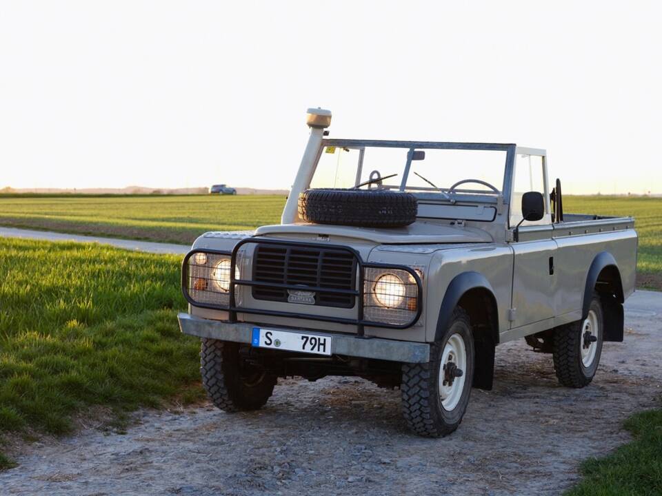 Image 23/30 de Land Rover 109 (1979)