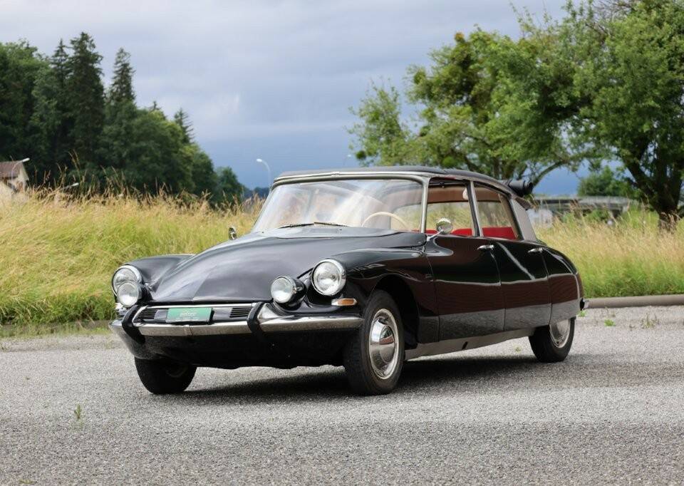 Imagen 1/37 de Citroën ID 19 (1964)