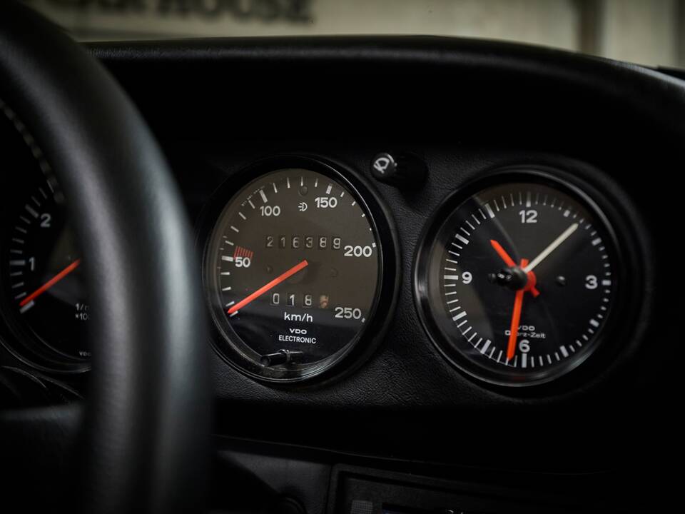 Bild 59/100 von Porsche 911 SC 3.0 (1979)