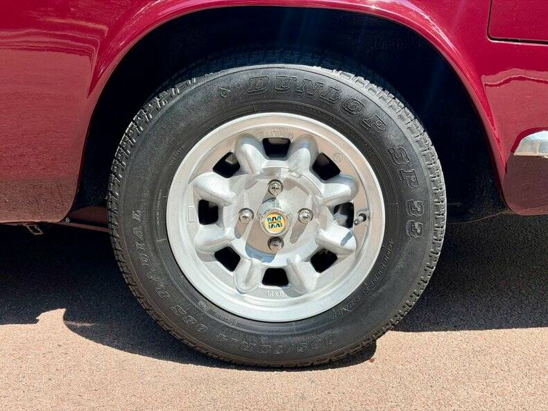 Image 17/48 of Alfa Romeo Giulia 1600 GT Junior (1972)