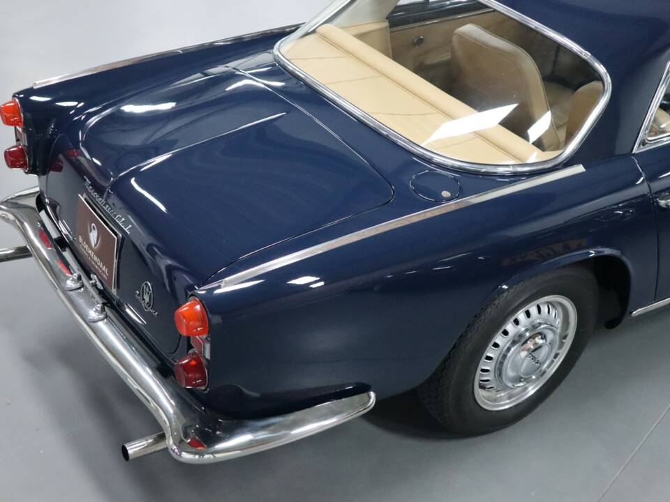 Immagine 7/51 di Maserati 3500 GTI Touring (1962)