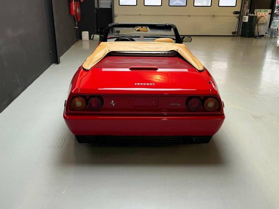 Bild 5/50 von Ferrari Mondial T (1990)