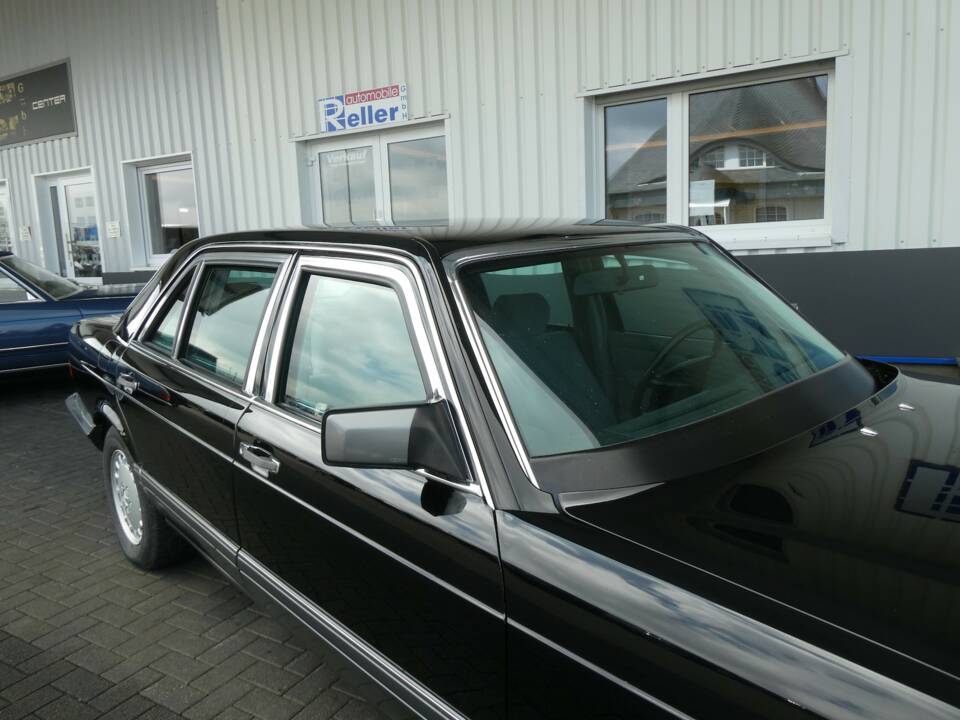 Image 18/22 of Mercedes-Benz 500 SEL Guard (1991)
