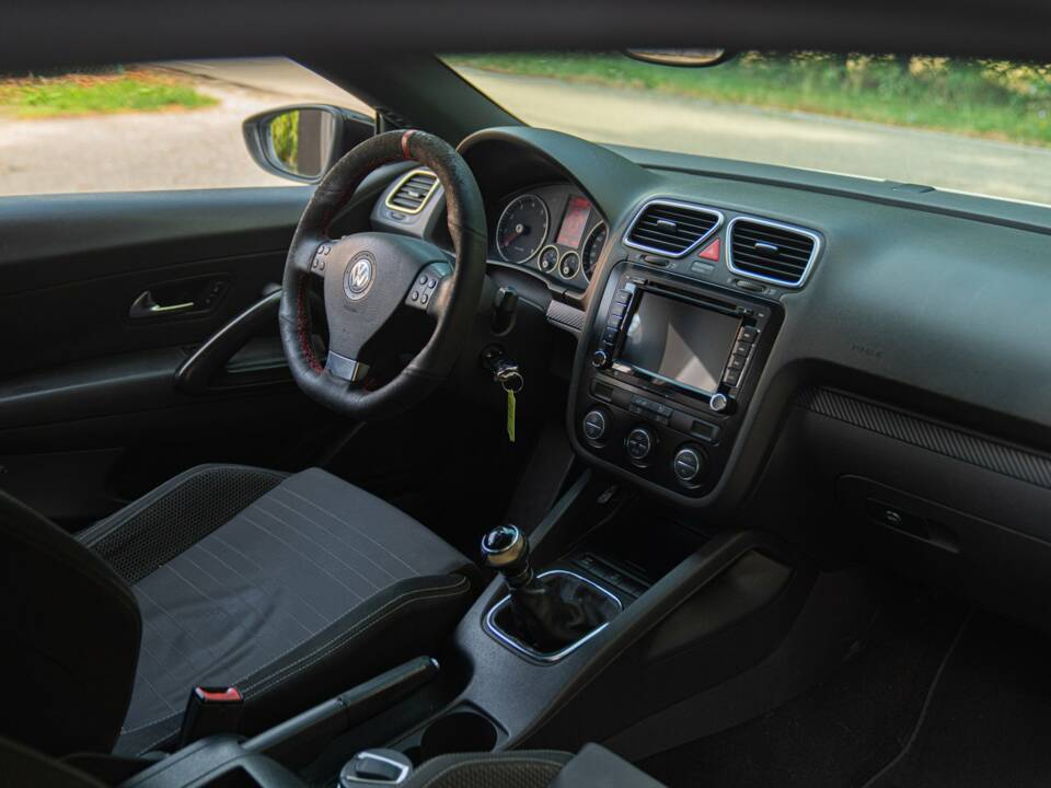 Afbeelding 22/50 van Volkswagen Scirocco 2.0 TSI (2009)