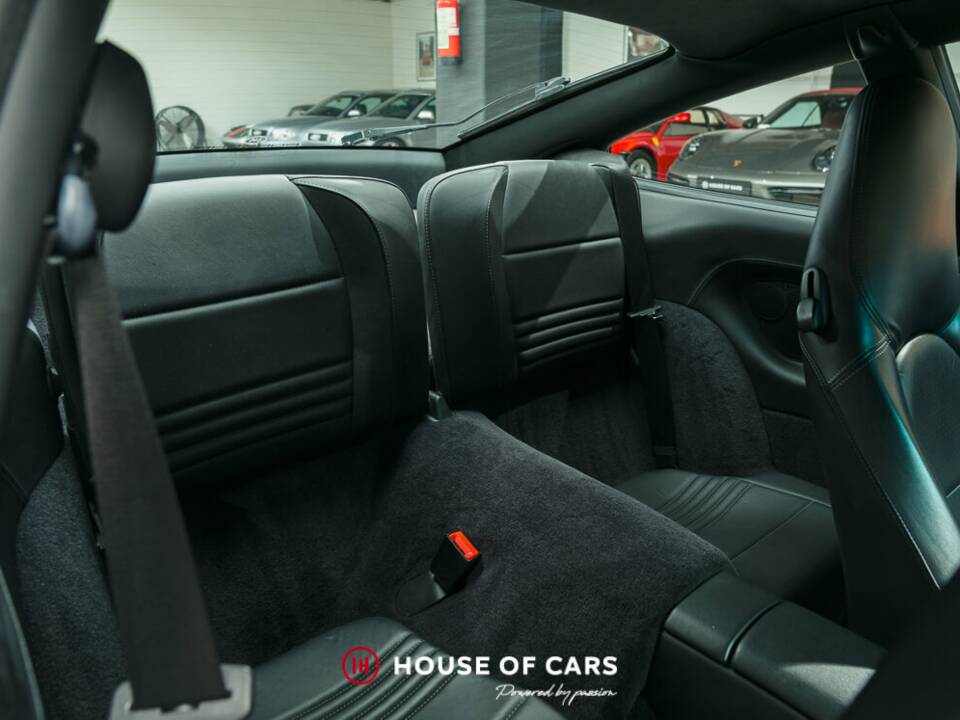 Imagen 18/23 de Porsche 911 Carrera (2002)