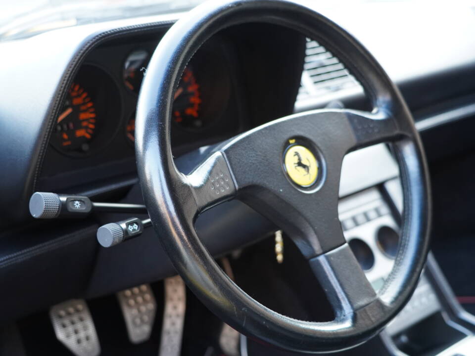 Bild 40/82 von Ferrari 348 TS (1990)