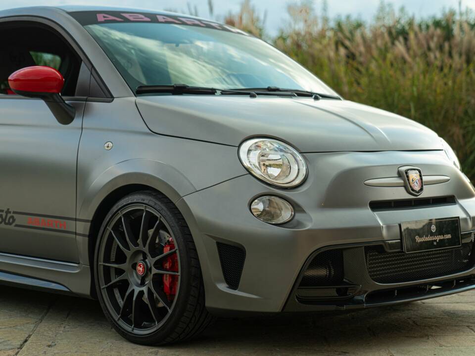 Image 32/50 de Abarth 695 Biposto (2016)