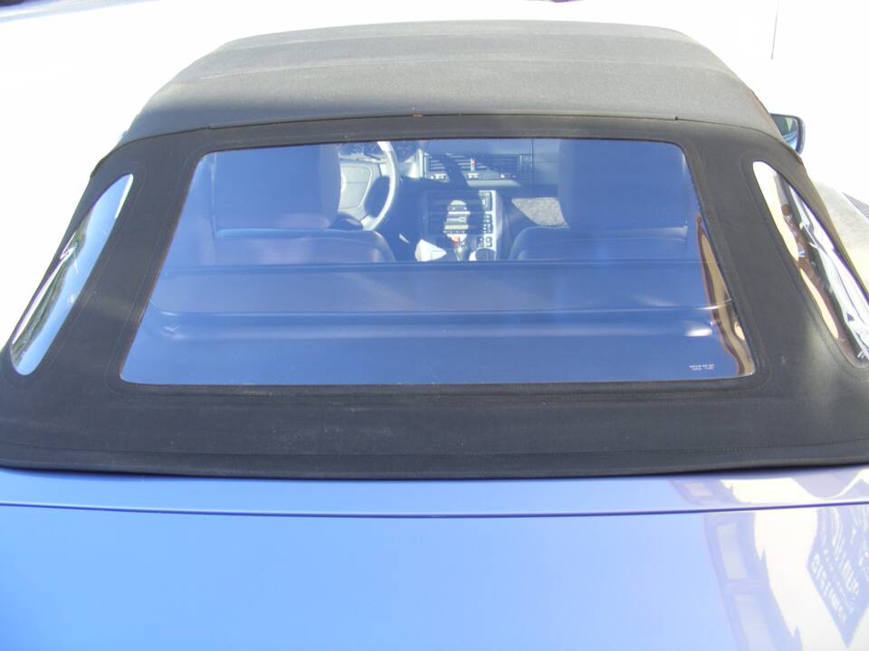 Immagine 27/39 di Mercedes-Benz SL 320 (1997)
