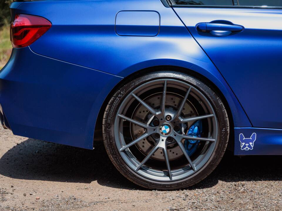 Image 11/37 of BMW M3 (2019)