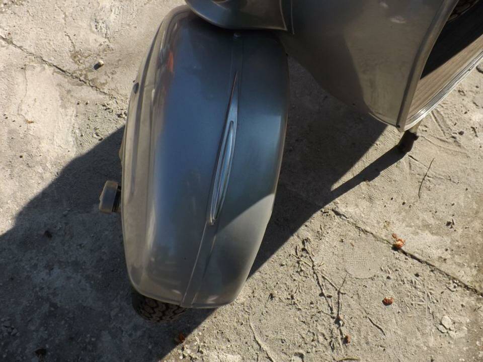 Immagine 37/43 di Piaggio Vespa 125 Primavera (1973)