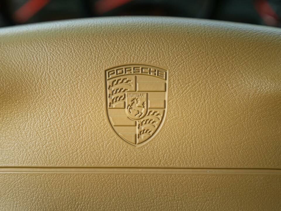 Bild 29/50 von Porsche 911 Carrera (1999)