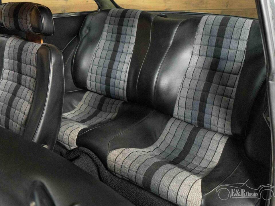 Image 10/19 of Alfa Romeo Giulia 1600 GT Junior (1975)