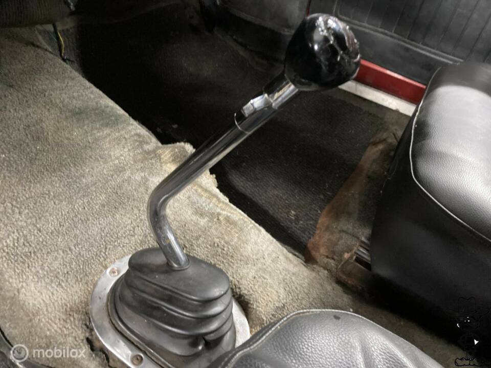 Immagine 8/39 di Plymouth Valiant 3.7 L (1968)