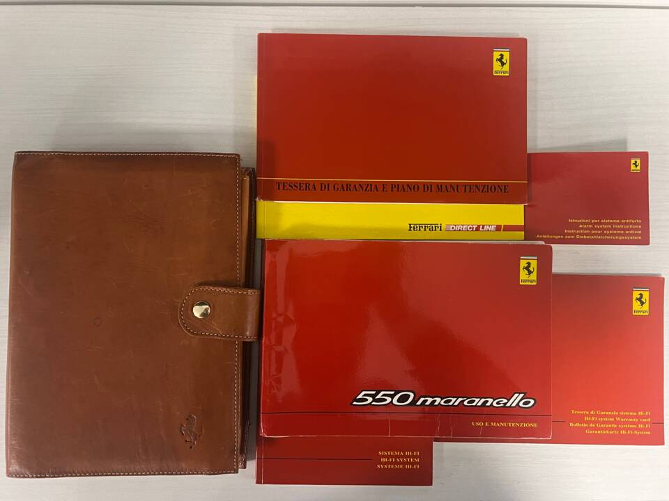 Imagen 14/15 de Ferrari 550 Maranello (1998)