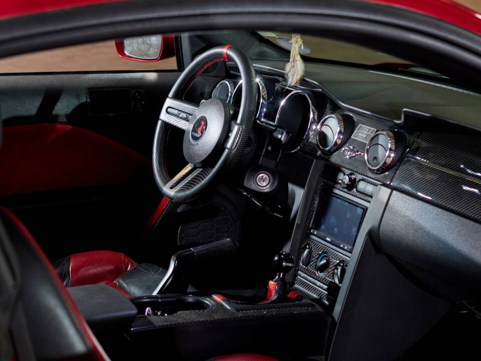 Image 56/68 of Ford Mustang GT (2005)