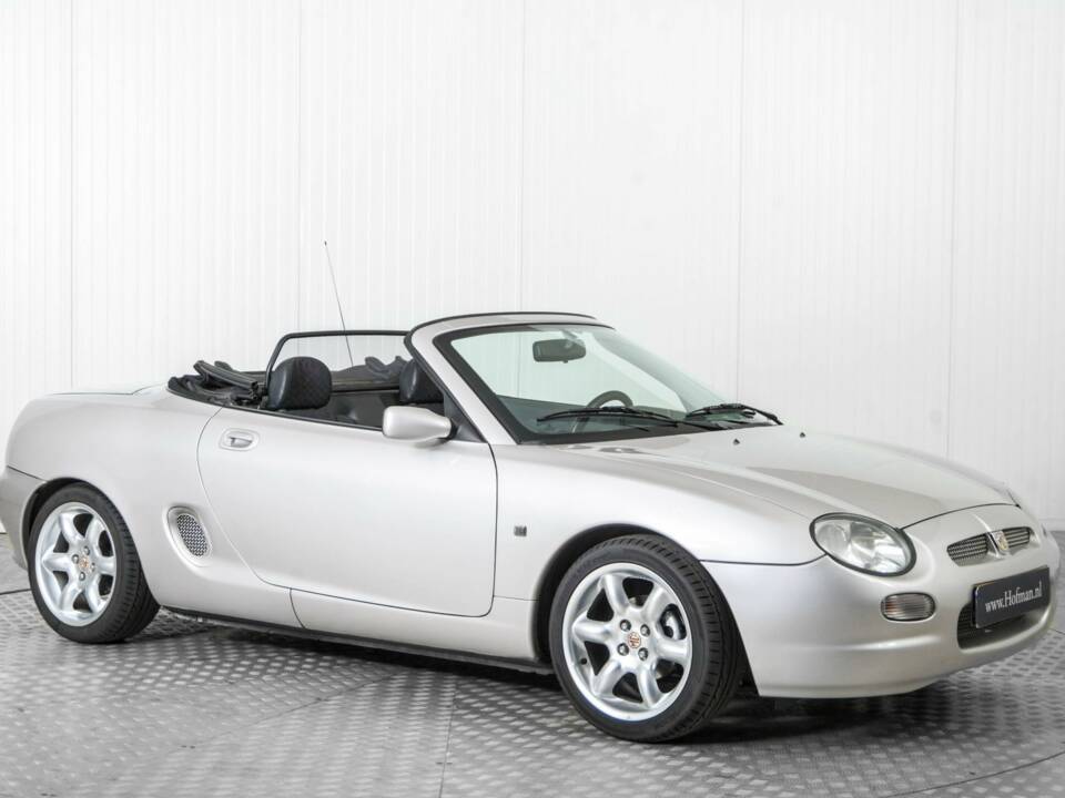 Immagine 5/50 di MG F 1.8i VVC (2000)