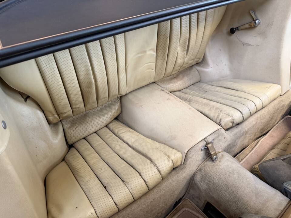 Image 21/48 of Mercedes-Benz 350 SL (1979)