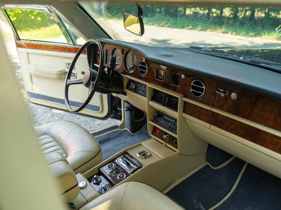 Bild 28/50 von Bentley Mulsanne Turbo (1985)