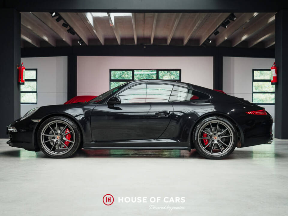 Image 10/25 of Porsche 911 Carrera 4S (2014)