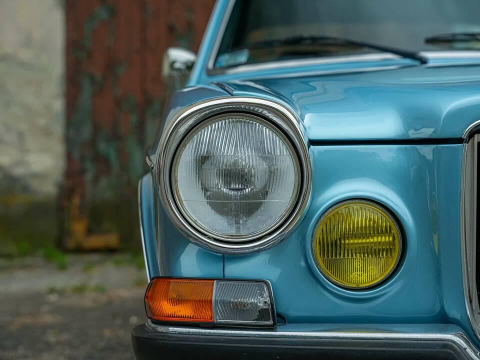 Immagine 7/45 di Volvo 164 E (1972)