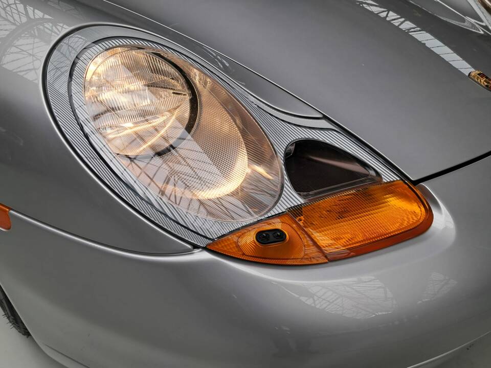 Immagine 15/33 di Porsche 911 Carrera (1996)