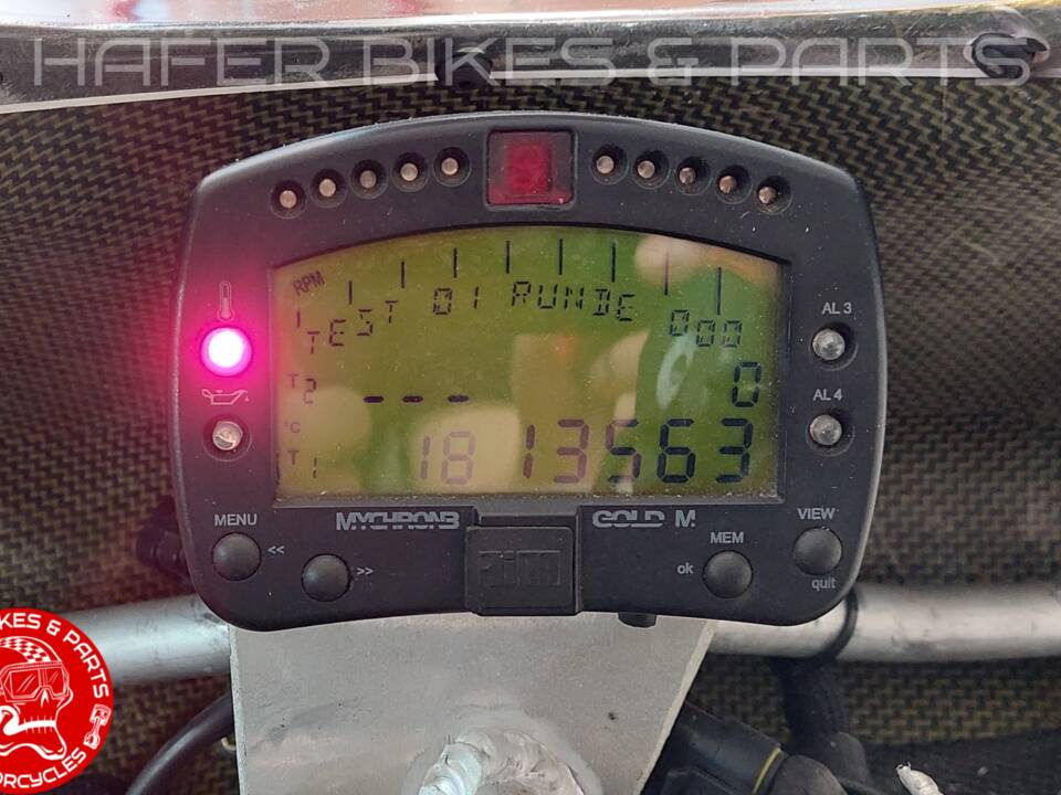 Image 15/19 of Ducati DUMMY (2002)