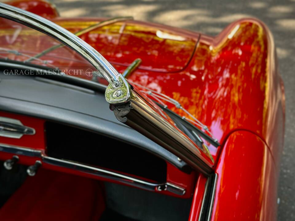 Afbeelding 38/100 van Alfa Romeo Giulietta Spider (1957)