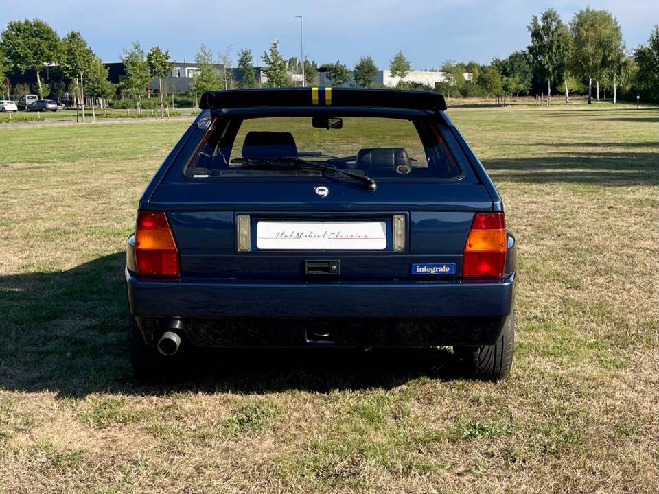 Bild 9/23 von Lancia Delta HF Integrale Evoluzione I (1992)
