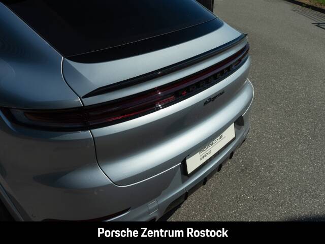 Imagen 30/34 de Porsche Cayenne Coupé E-Hybrid (2026)