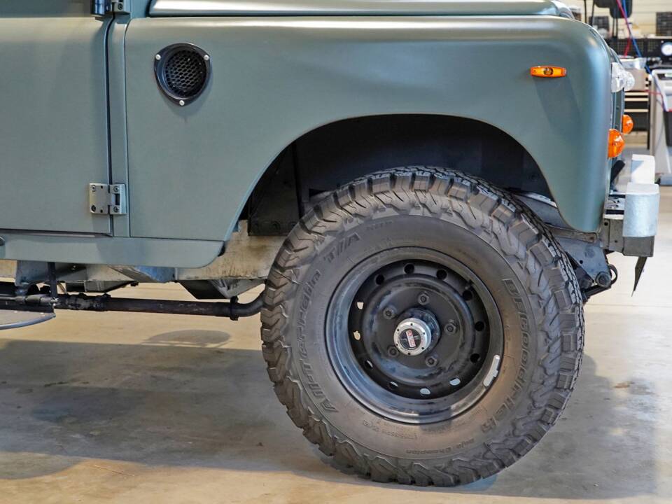 Bild 12/49 von Land Rover 109 (1982)