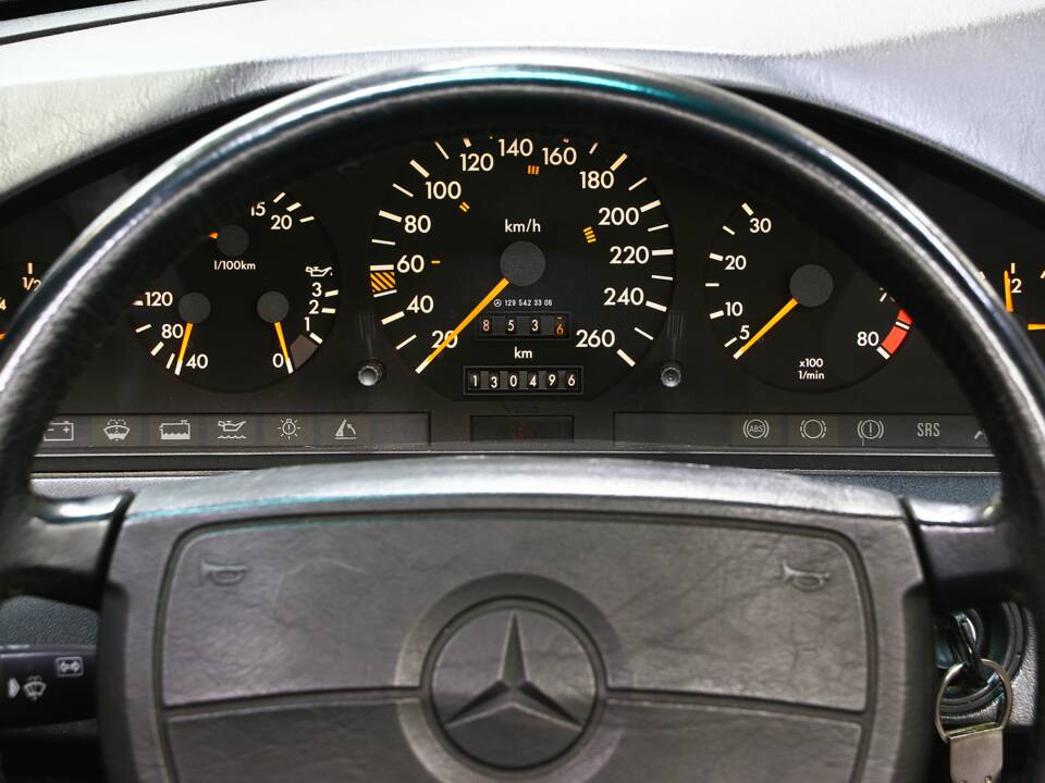 Image 15/24 de Mercedes-Benz 300 SL-24 (1993)