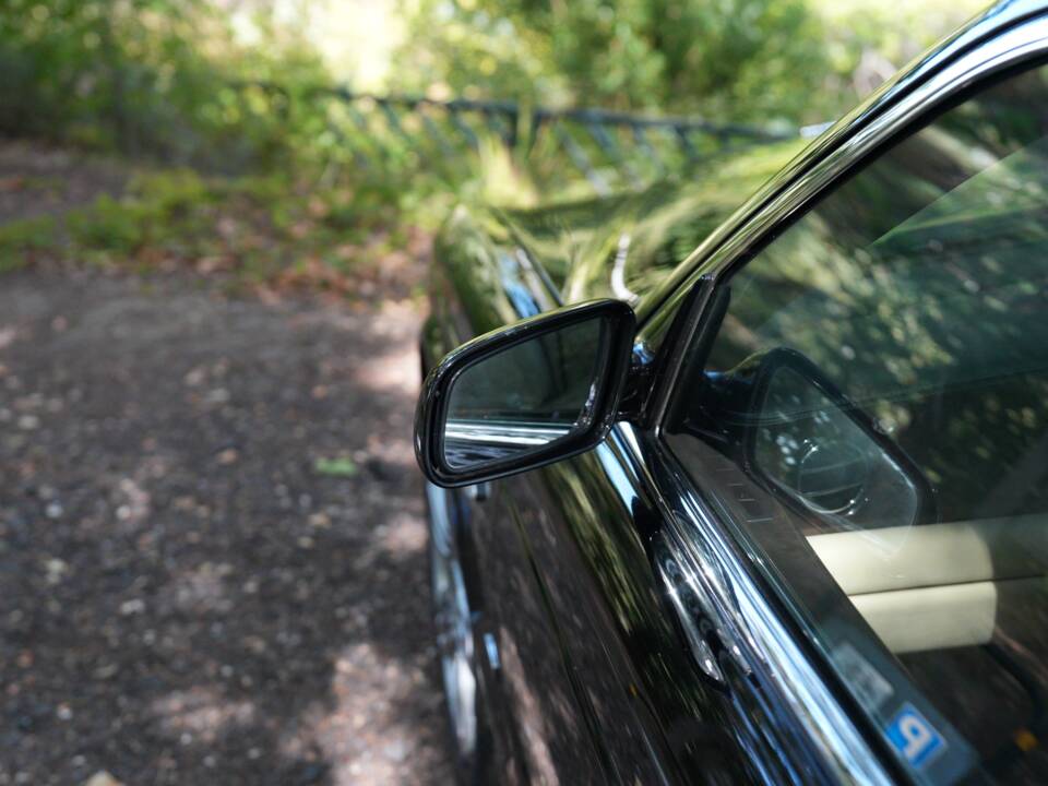 Image 20/50 of Bentley Arnage T (2004)