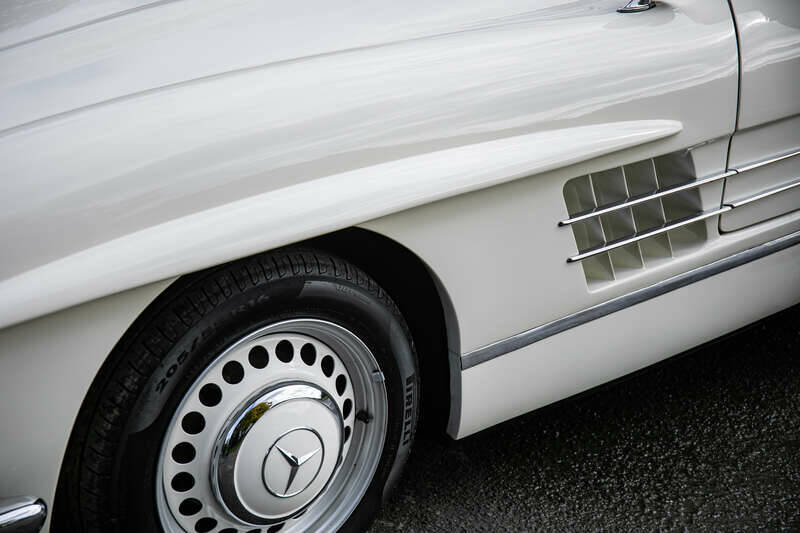 Imagen 18/29 de Mercedes-Benz 300 SL (1999)