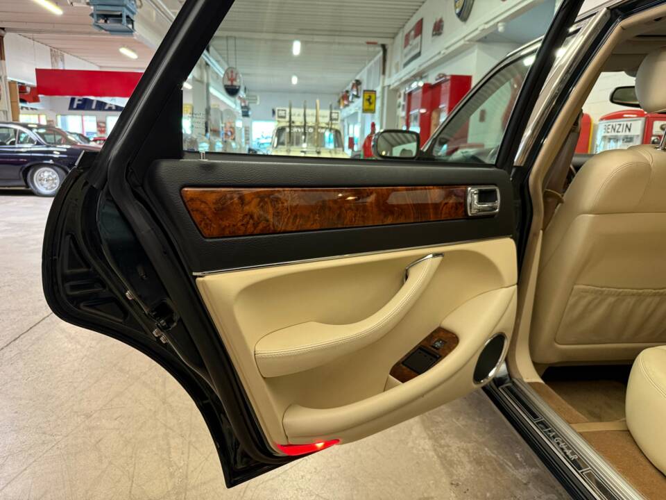 Bild 13/21 von Jaguar XJ 6 4.0 (1996)