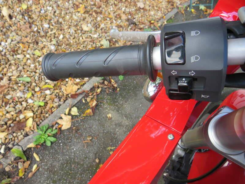Image 13/23 of Ducati Sport 1000 S (2009)