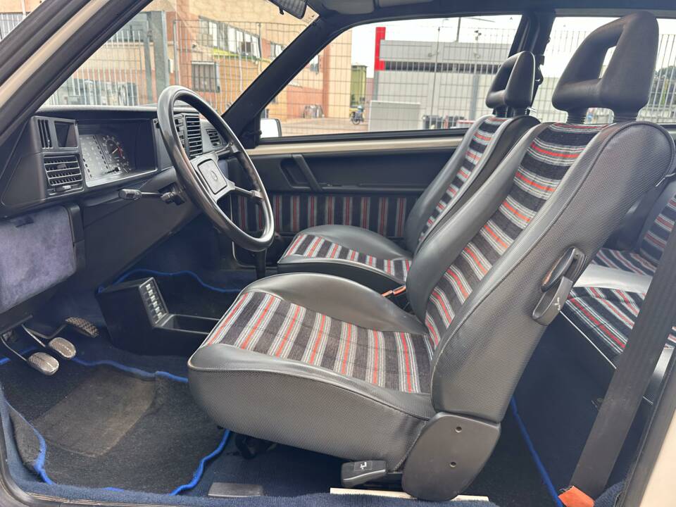 Image 14/26 of Autobianchi Y10 Turbo (1987)