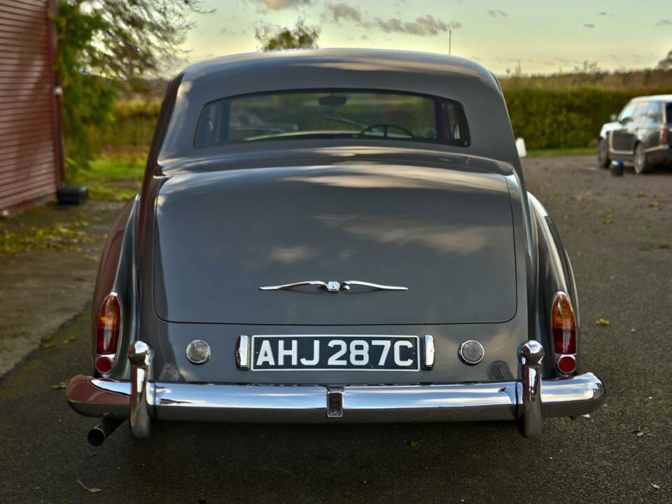 Image 11/50 of Rolls-Royce Silver Cloud III (1965)