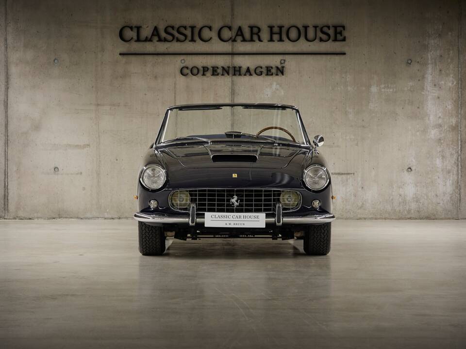 Image 15/100 of Ferrari 250 GT (1962)