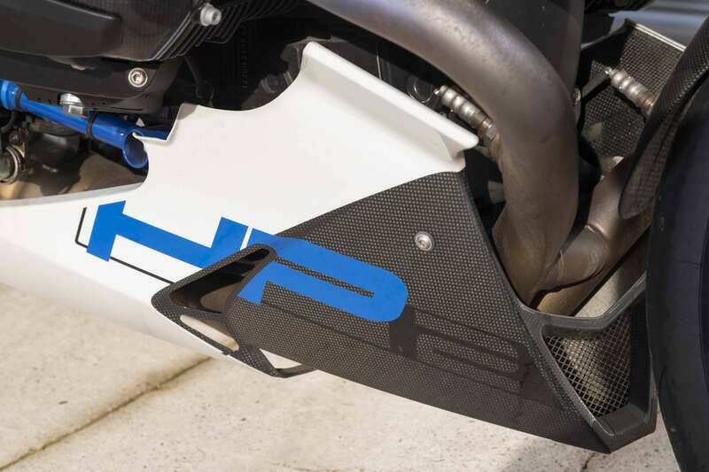 Image 7/47 of BMW HP2 Sport (2010)