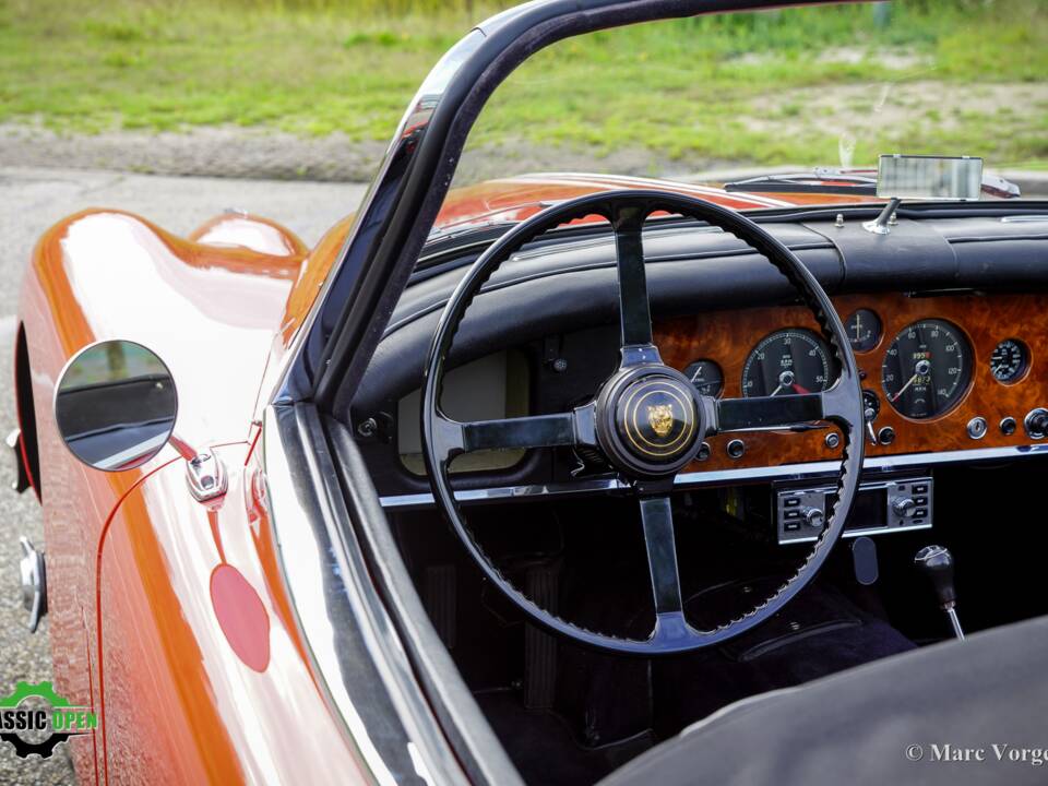 Imagen 35/58 de Jaguar XK 150 OTS (1958)
