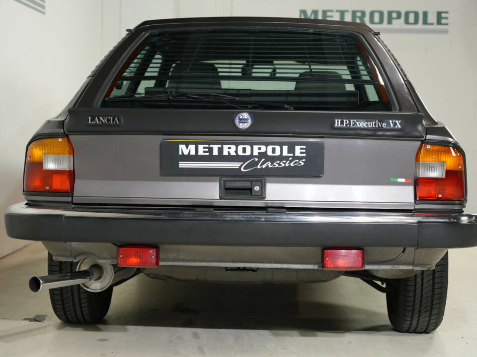 Immagine 5/35 di Lancia Beta HP Executive VX (1983)