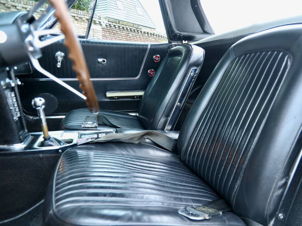 Image 21/50 of Chevrolet Corvette Sting Ray Convertible (1964)