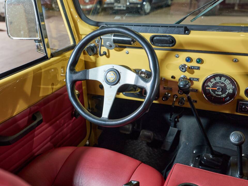 Obraz 43/133 pojazdu Jeep CJ-7 2.4L Diesel (1980)